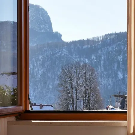 Holiday Lake Apartment