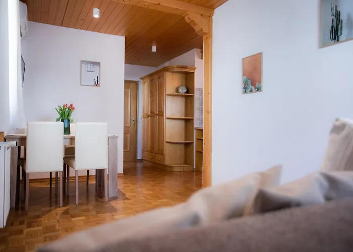 Holiday Lake Apartman Bled