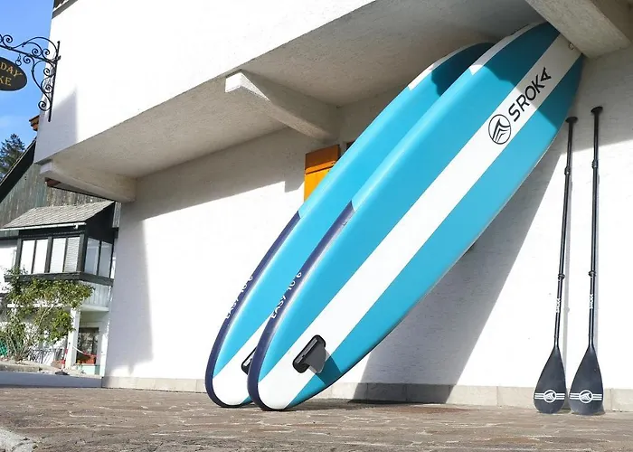 Holiday Lake Apartman